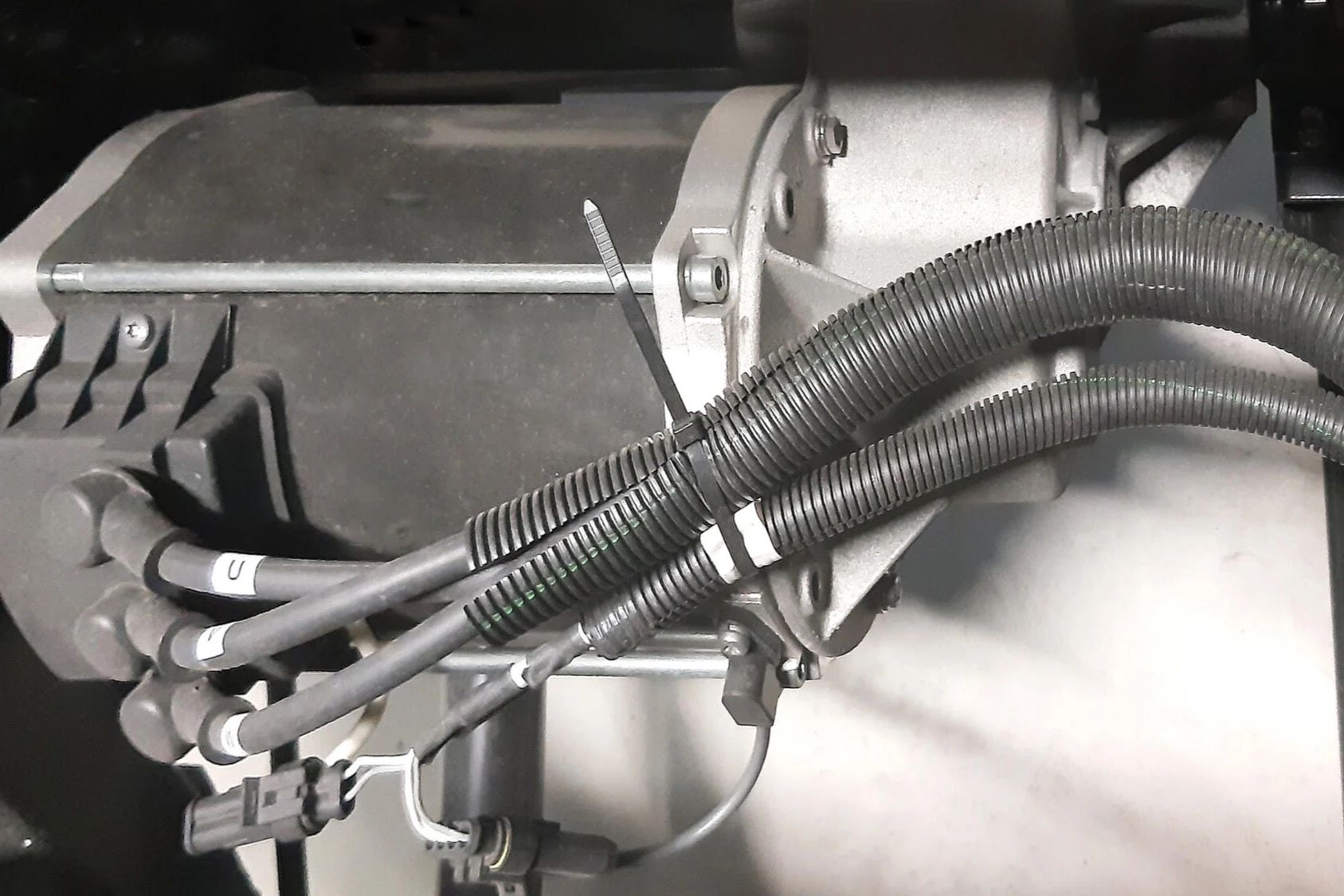 Moteur électrique puissant et réactif de 5,0 kW